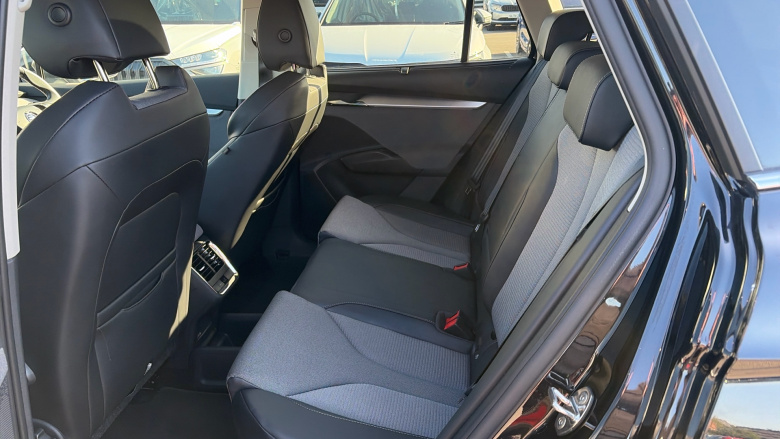Skoda Enyaq 210kW 85 Edition 82kWh 5dr Auto Electric Estate